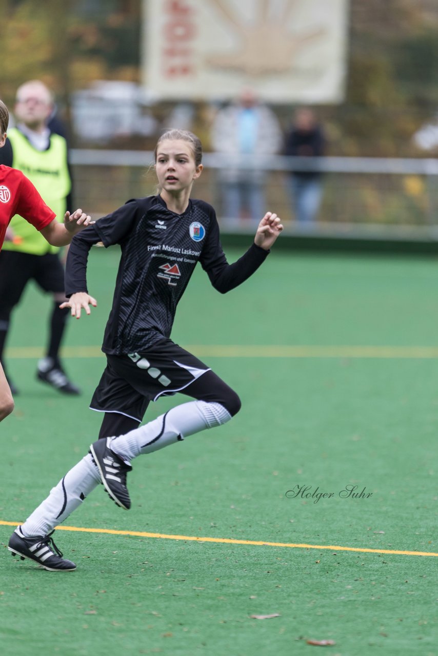 Bild 299 - wCJ VfL Pinneberg - Eimsbuettler TV : Ergebnis: 0:3